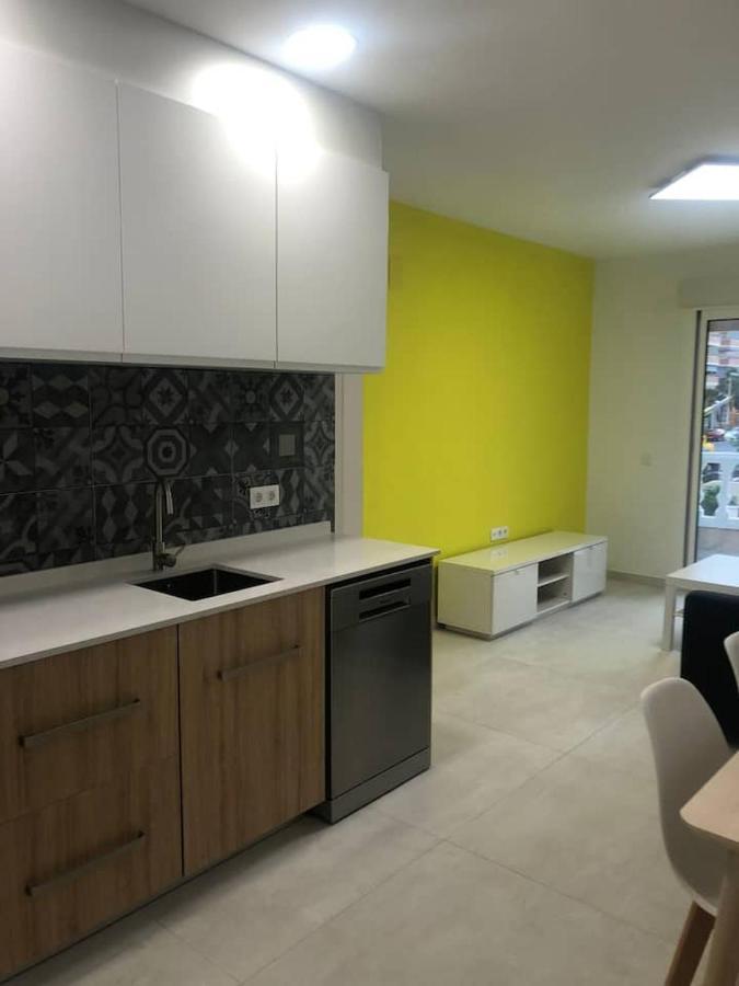 Acogedor Apartamento A 100 Mtr De La Playa, 1 Dormitorio Y Salon Con Sofa Cama Oropesa del Mar Bagian luar foto